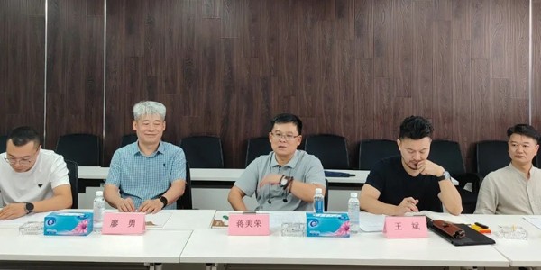 強(qiáng)強(qiáng)聯(lián)手！中建四局與貴陽市建筑設(shè)計(jì)院共商多領(lǐng)域合作